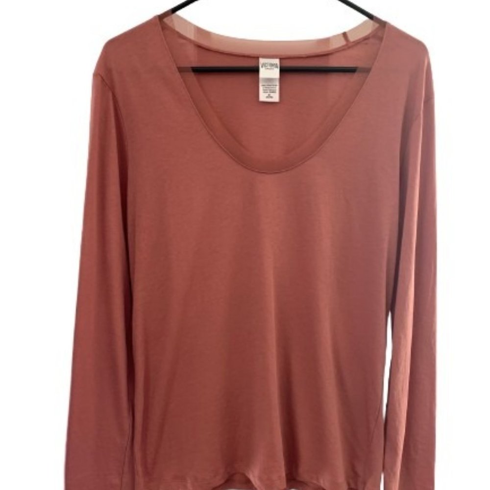 Victoria's Secret Sport Long Sleeve Medium Mesh Trim Scoop Neck Blouse EUC
